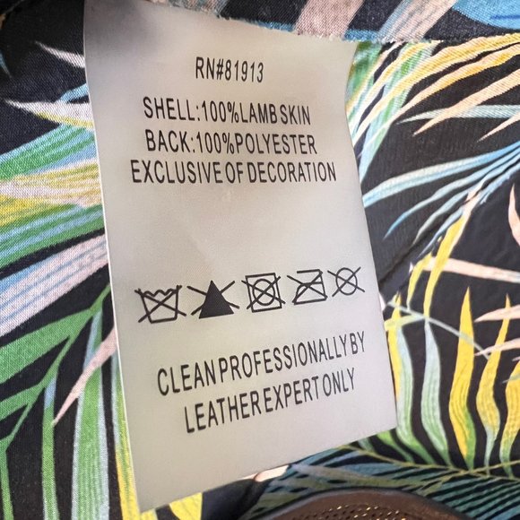 NEW Lambskin Leather Perforated Dress,- Robert Graham, Size 6 - Picture 13 of 16